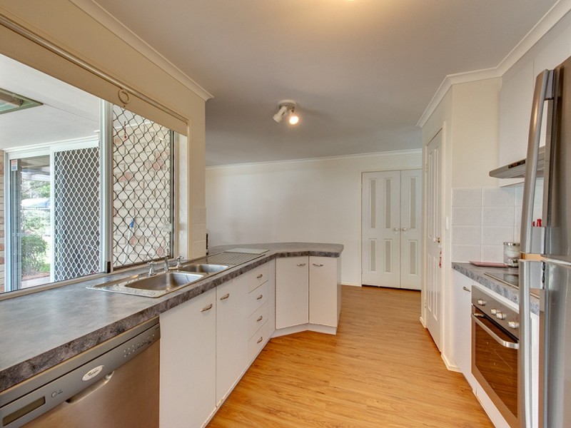 4 Martindale Place, Forest Lake QLD 4078