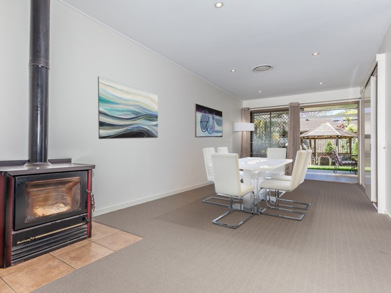 4 Appin Street, Kenmore QLD 4069