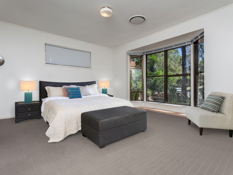 4 Appin Street, Kenmore QLD 4069