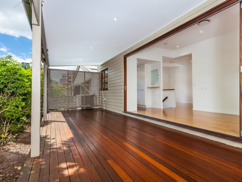 20 Lilley Street, Spring Hill QLD 4000