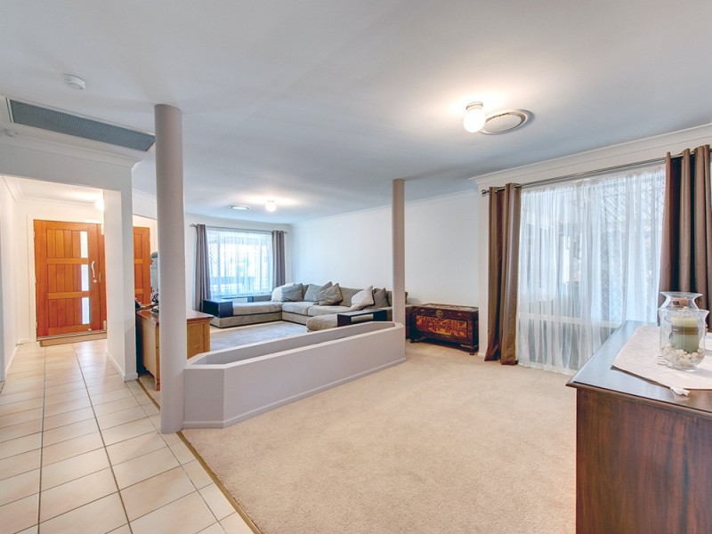 34 Collingrove Place, Forest Lake QLD 4078