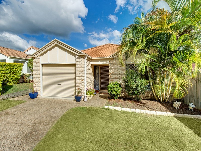 1 Muscovy Place, Forest Lake QLD 4078