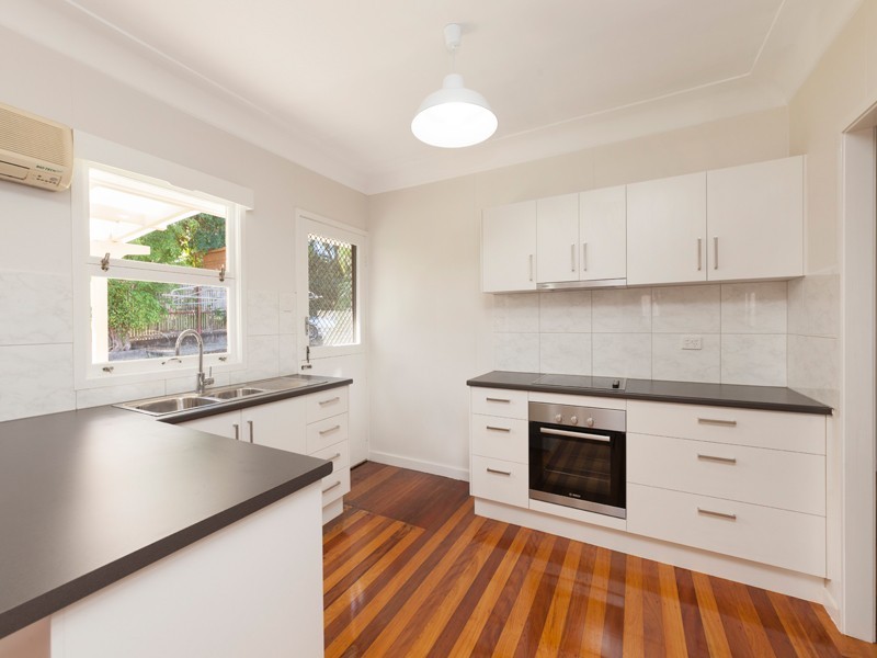10 Sollis Street, Geebung QLD 4034