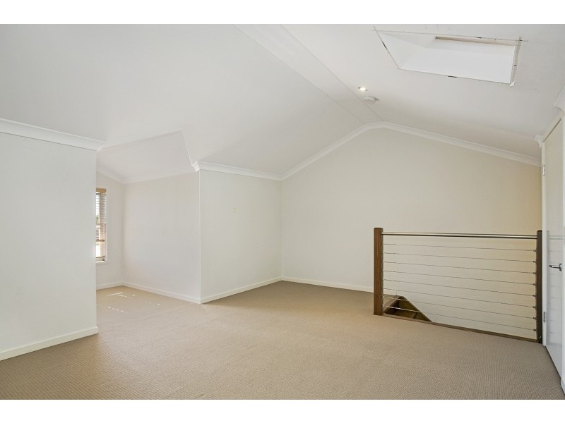 8/69 Molloy Road, Cannon Hill QLD 4170