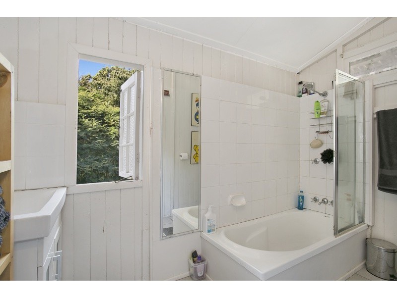 37 Park Avenue, Auchenflower QLD 4066