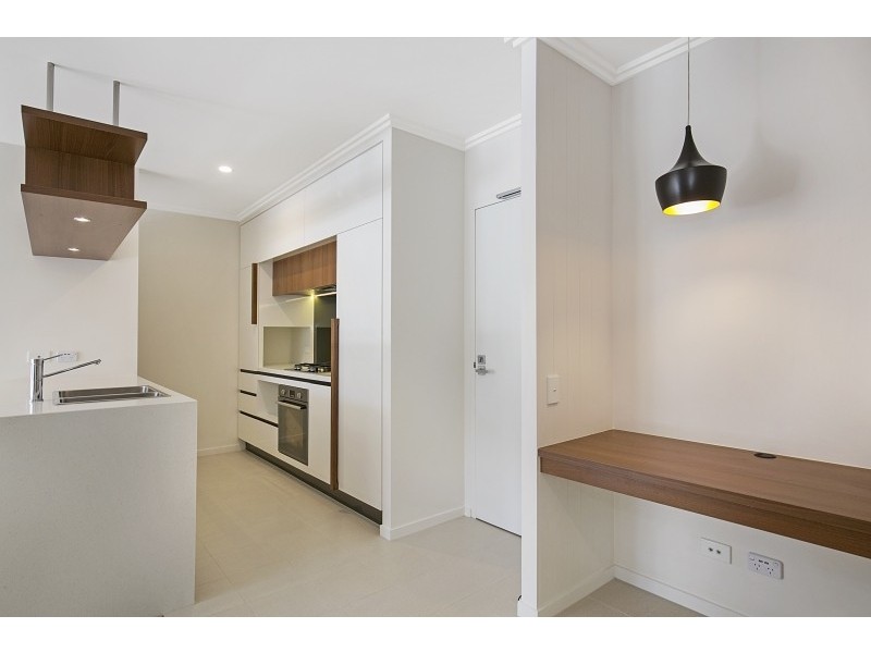 62/390 Simpsons Road, Bardon QLD 4065