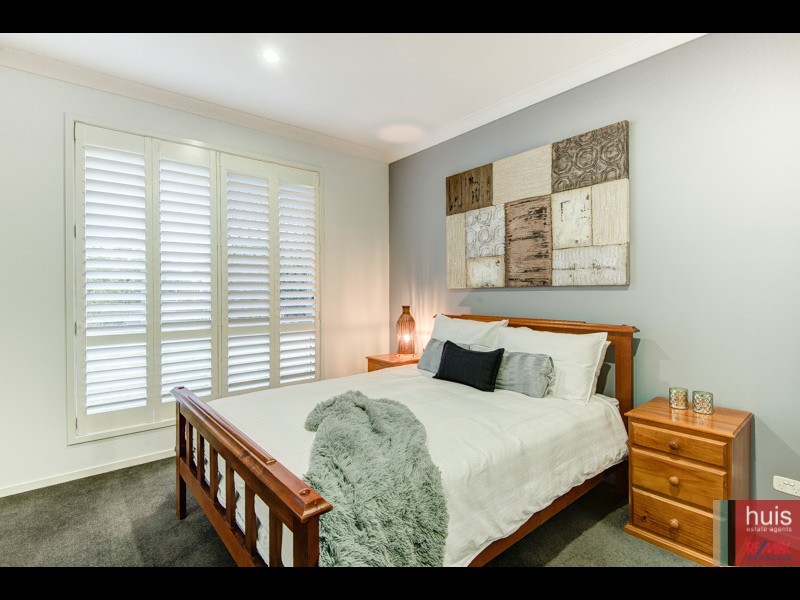 26 Alverna Cl, Wynnum QLD 4178