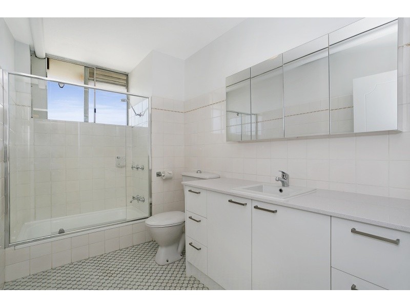 17/104 Station Road, Indooroopilly QLD 4068