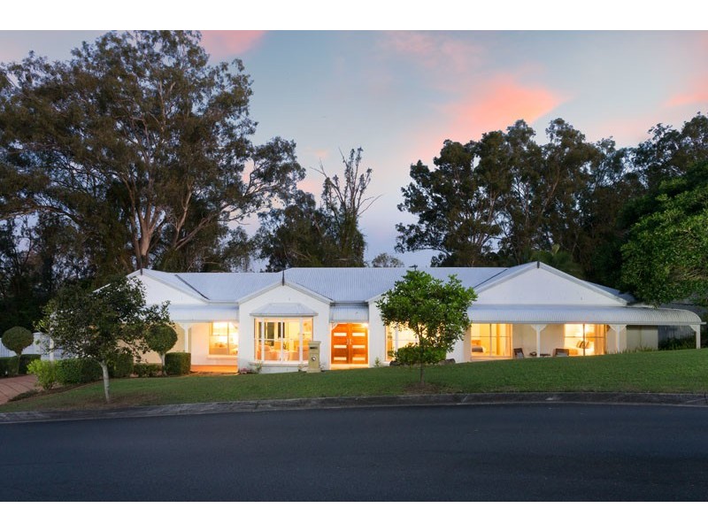 11 Parklane Terrace, Brookfield QLD 4069