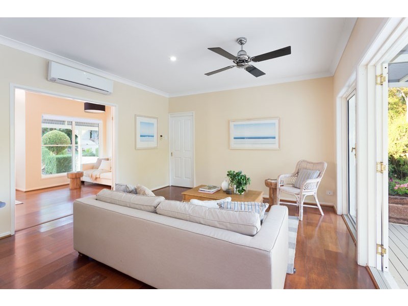 11 Parklane Terrace, Brookfield QLD 4069