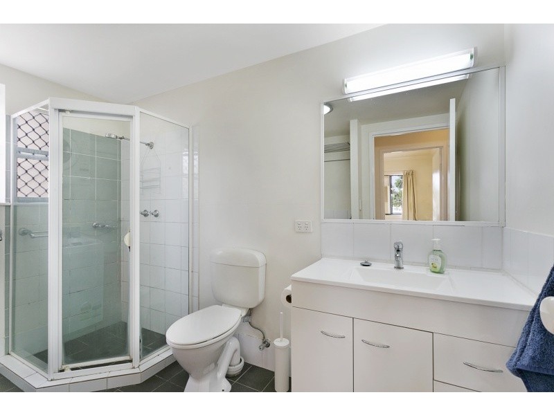 91/300 Sir Fred Schonell Drive, St Lucia QLD 4067