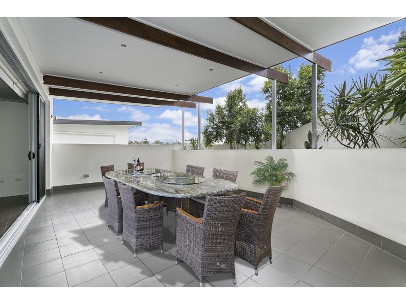 6/74 Dengate Lane, St Lucia QLD 4067