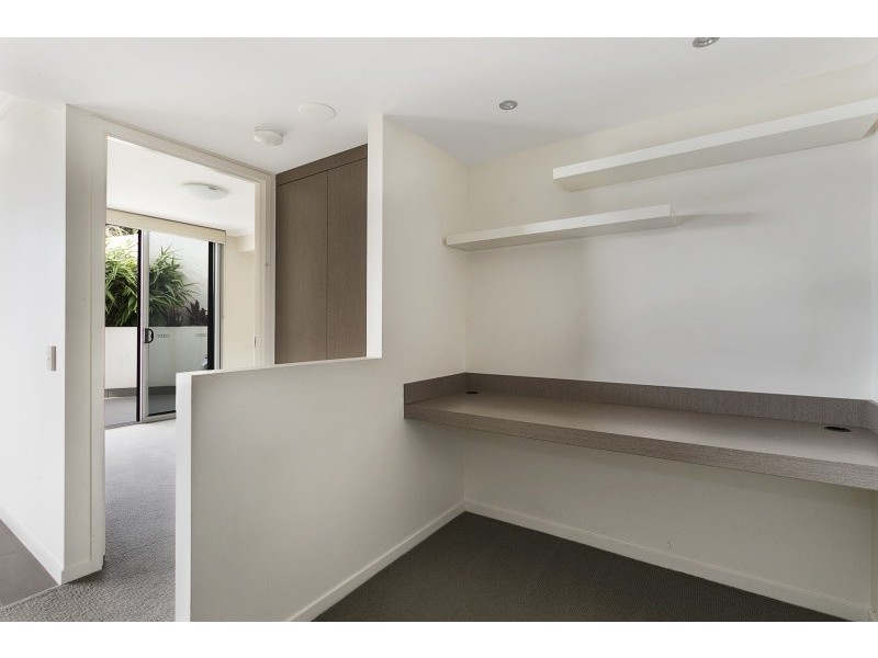 6/74 Dengate Lane, St Lucia QLD 4067