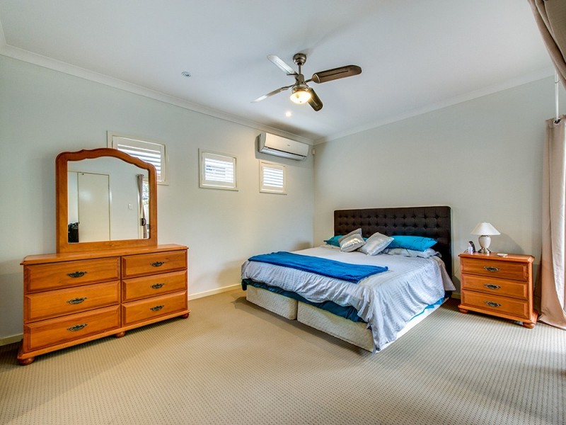 35 Dandenong Street, Forest Lake QLD 4078