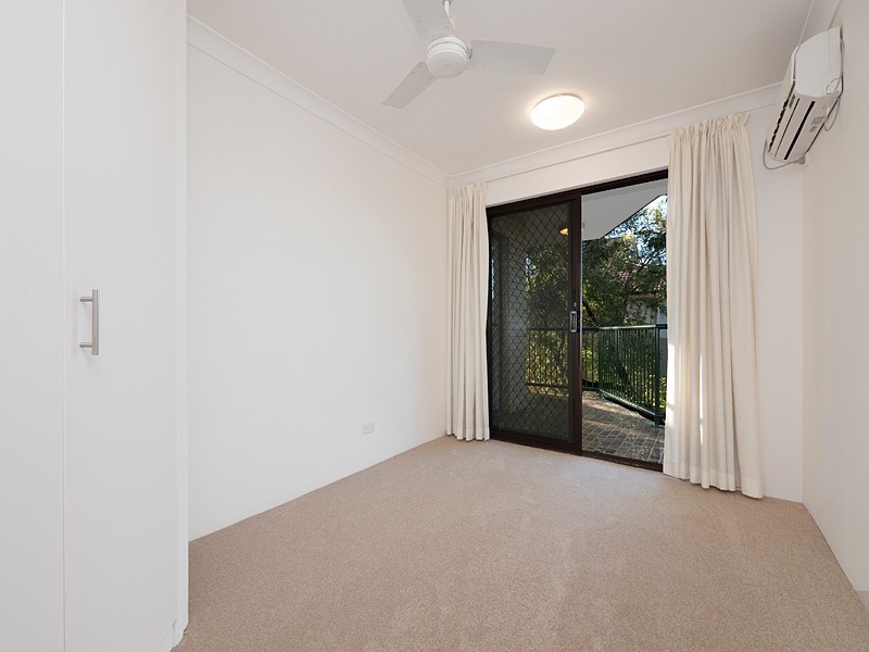 4/35 Durham Street, St Lucia QLD 4067