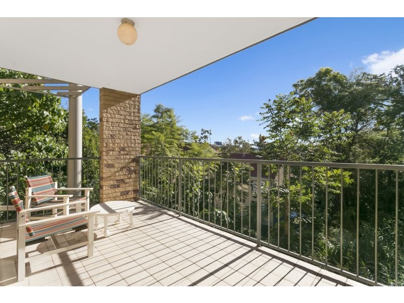 4/298 Swann Road, St Lucia QLD 4067