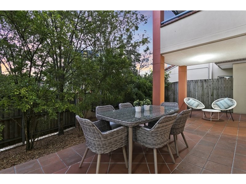 3/31 Glen Road, Toowong QLD 4066