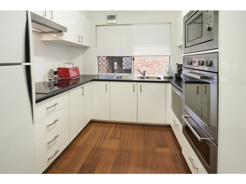 16/26 Warren Street, St Lucia QLD 4067