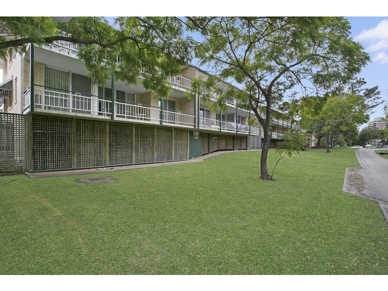 16/26 Warren Street, St Lucia QLD 4067