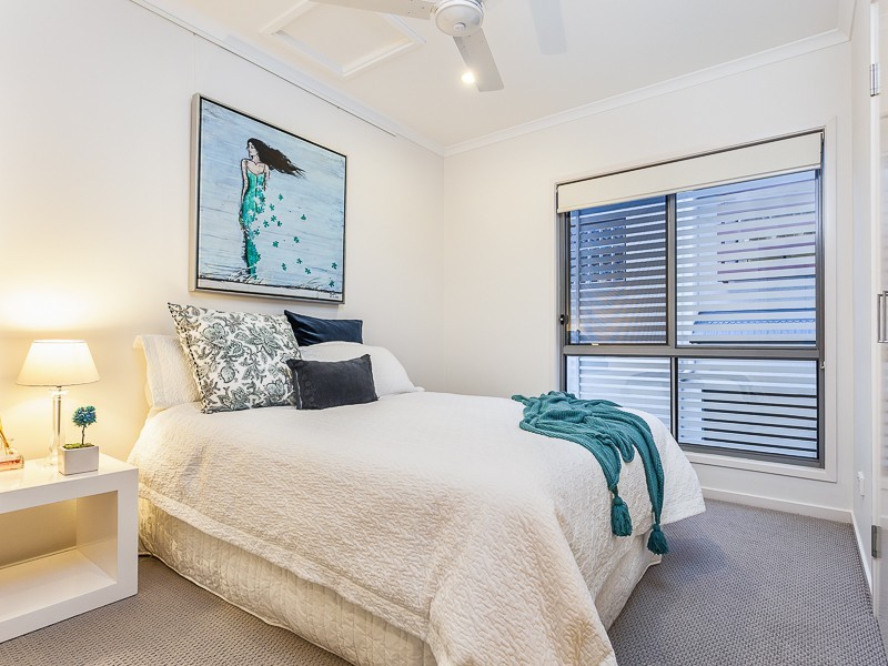 54 Keating Street, Indooroopilly QLD 4068