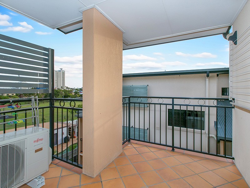 12/190 Wellington Road, East Brisbane QLD 4169
