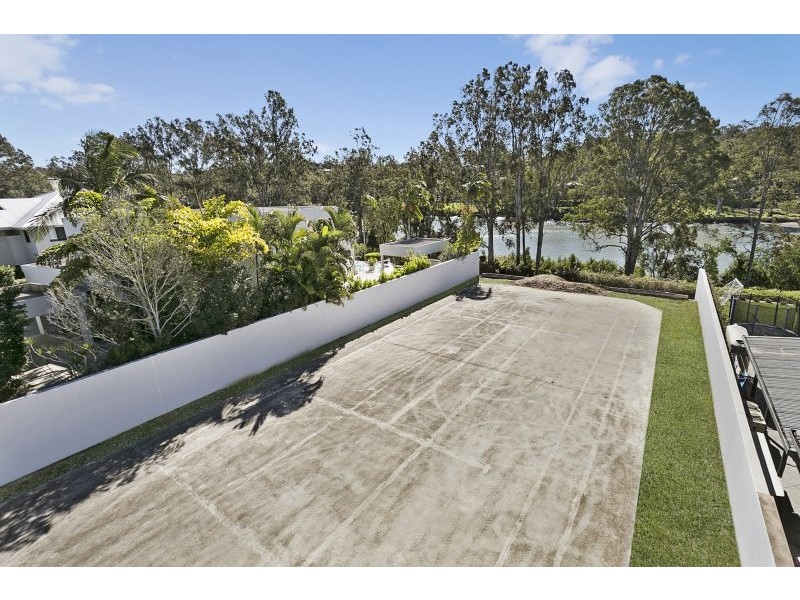 15 Samuel Place, Sinnamon Park QLD 4073