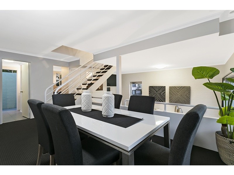 4/53 Durham Street, St Lucia QLD 4067