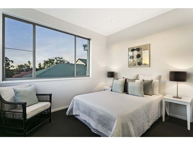 4/53 Durham Street, St Lucia QLD 4067