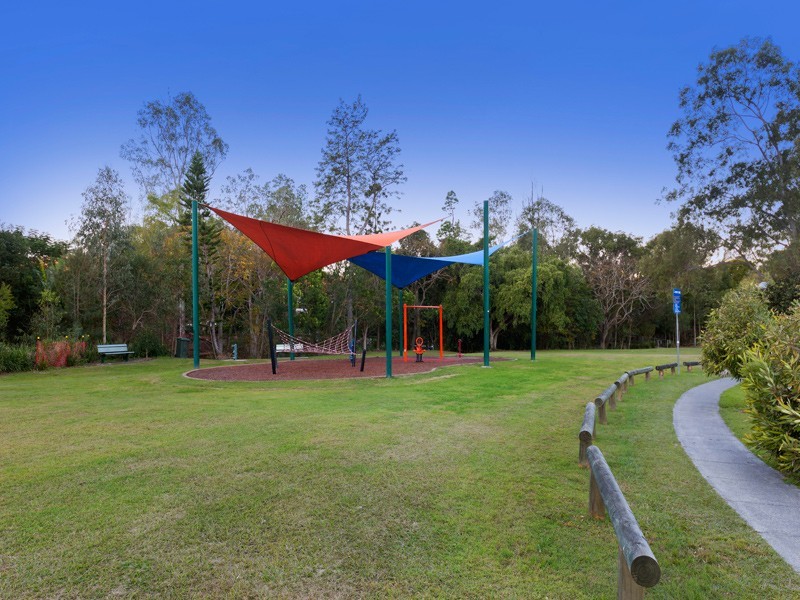 1 Debbie Street, The Gap QLD 4061