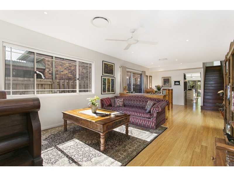 8 Luxford Street, Chelmer QLD 4068