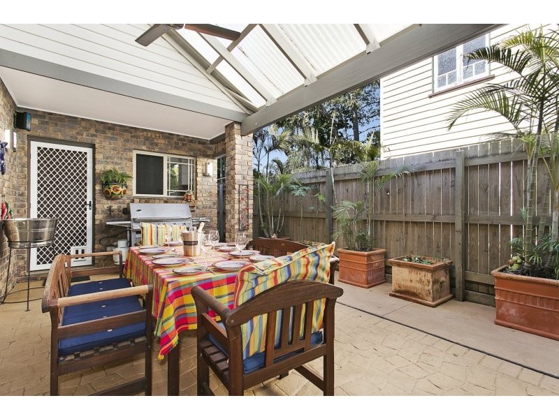 8 Luxford Street, Chelmer QLD 4068