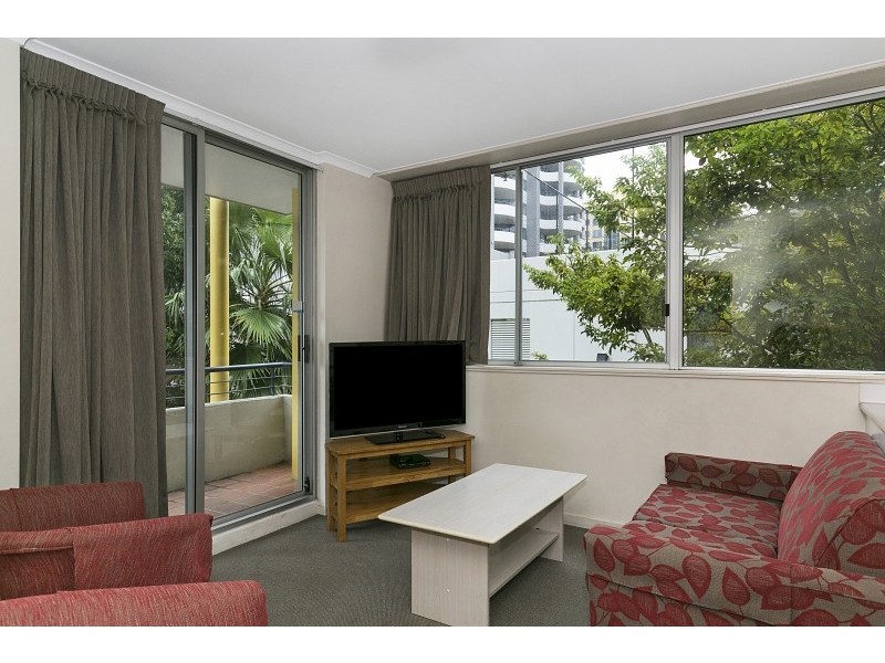 108/435 Coronation Drive, Auchenflower QLD 4066