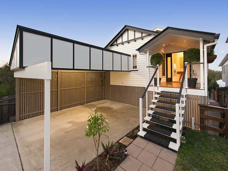 82 Rosalie Street, Bardon QLD 4065