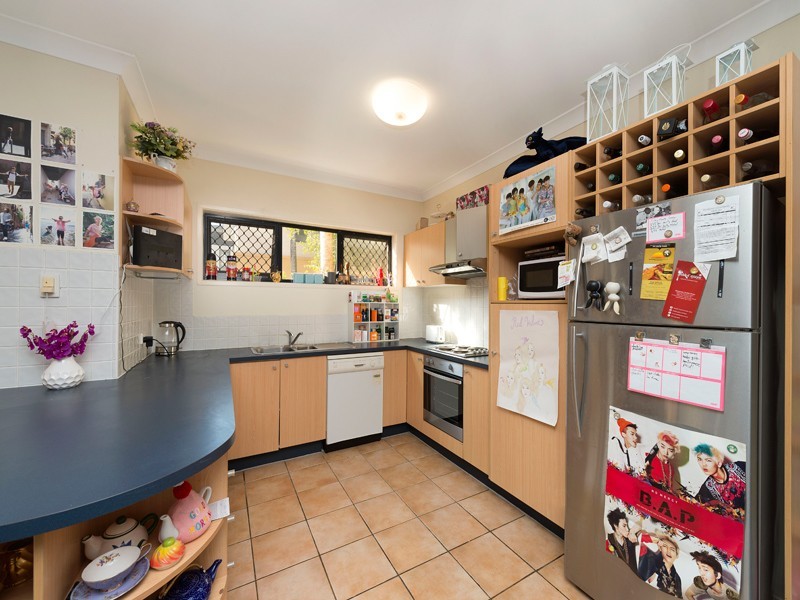 12/122 Central Avenue, Indooroopilly QLD 4068