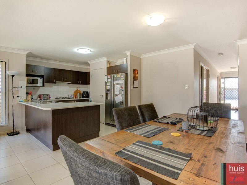 2 Palmer St, North Lakes QLD 4509