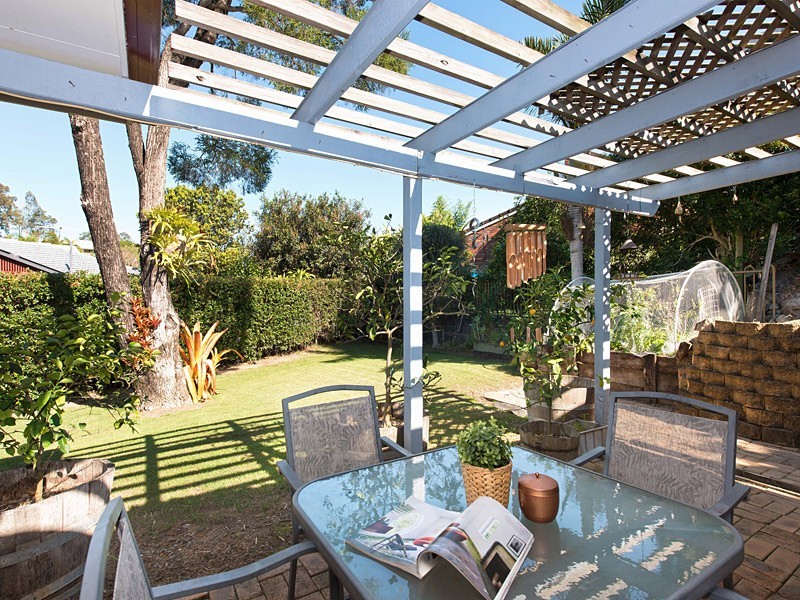 4 Matingara Street, Chapel Hill QLD 4069