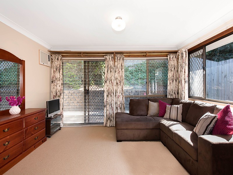 4 Matingara Street, Chapel Hill QLD 4069