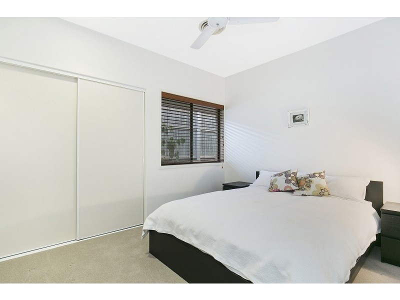 11 Carissa Place, Chapel Hill QLD 4069