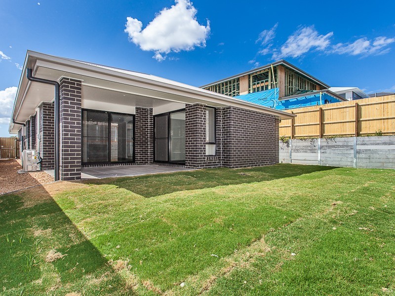 66 Canopus Street, Bridgeman Downs QLD 4035
