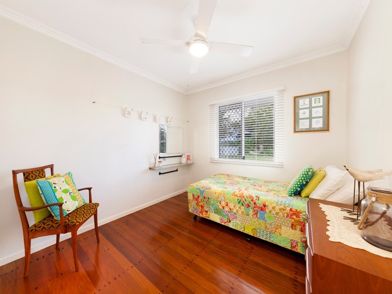 3 Wongabel Street, Kenmore QLD 4069