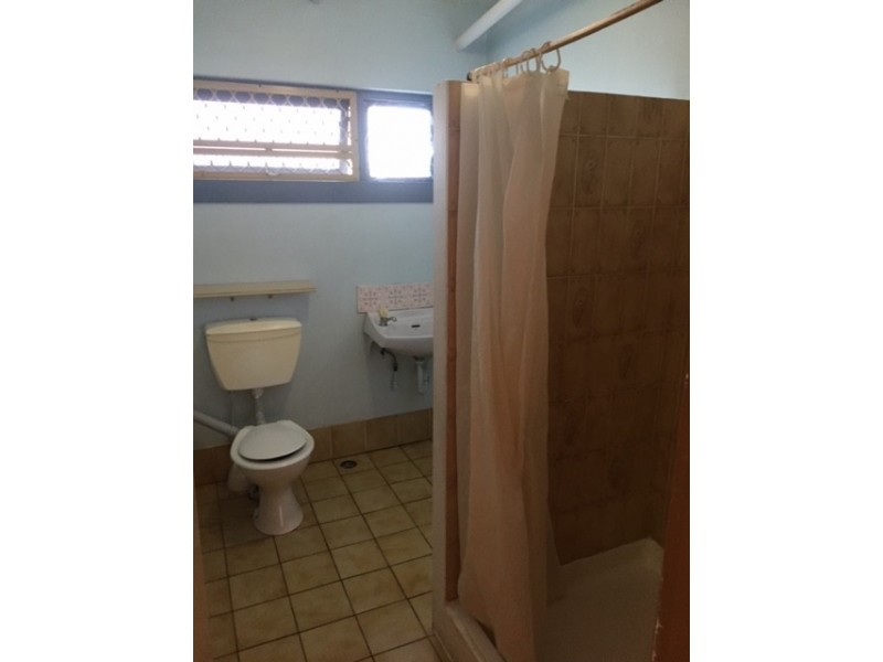 2/243 Old Cleveland Road, Coorparoo QLD 4151