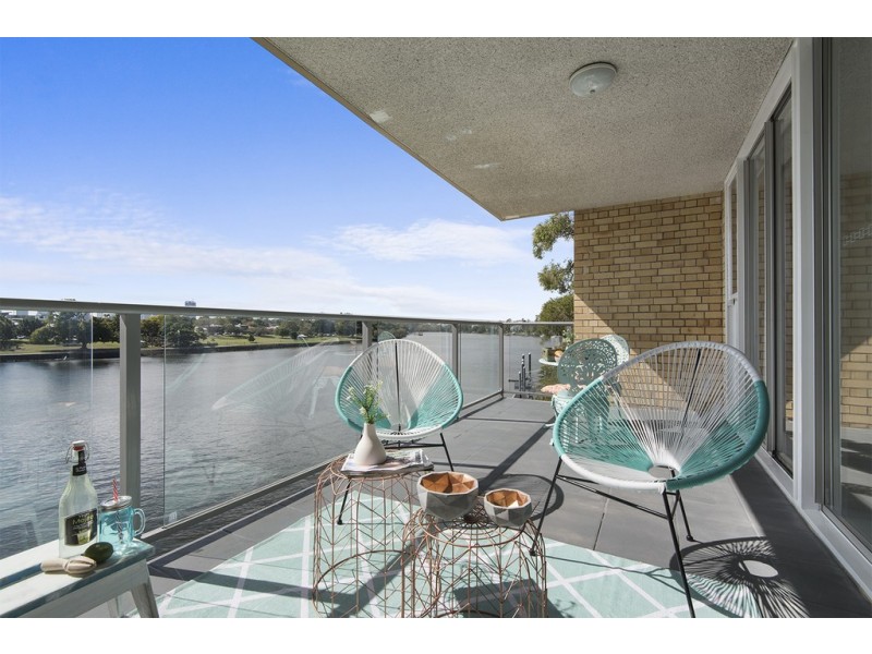 6/8 Sandford Street, St Lucia QLD 4067