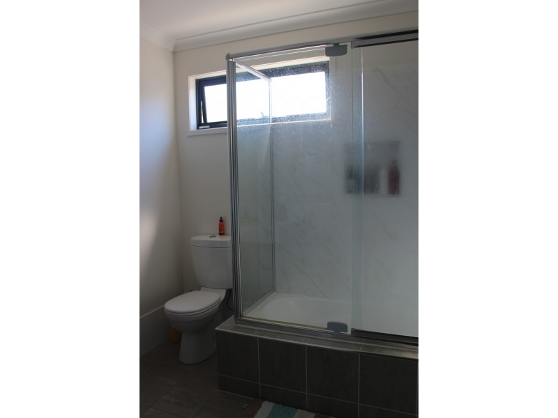 2/24-26 Querrin St, Yeronga QLD 4104