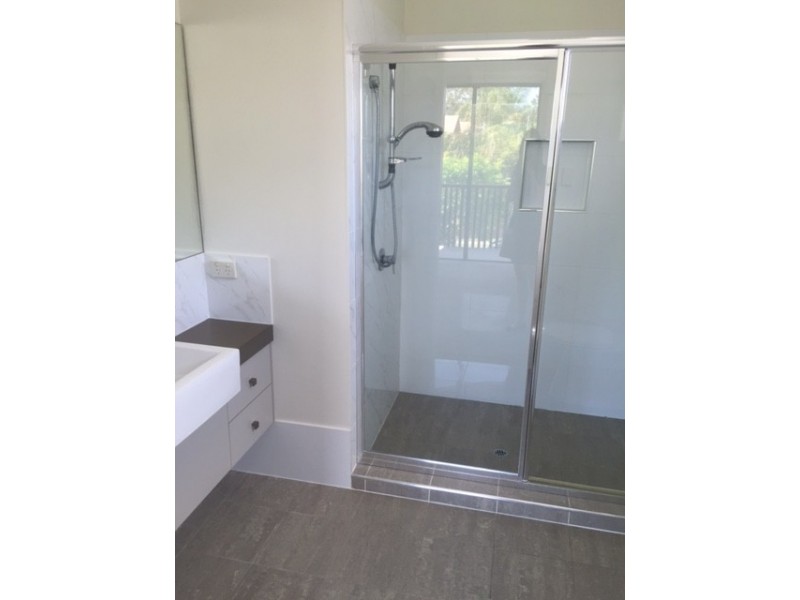 2/24-26 Querrin St, Yeronga QLD 4104