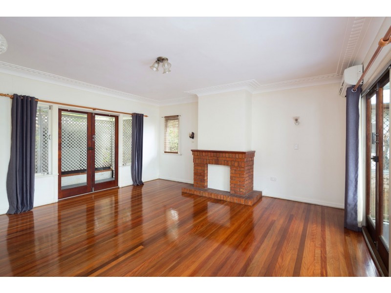 951 Moggill Road, Kenmore QLD 4069