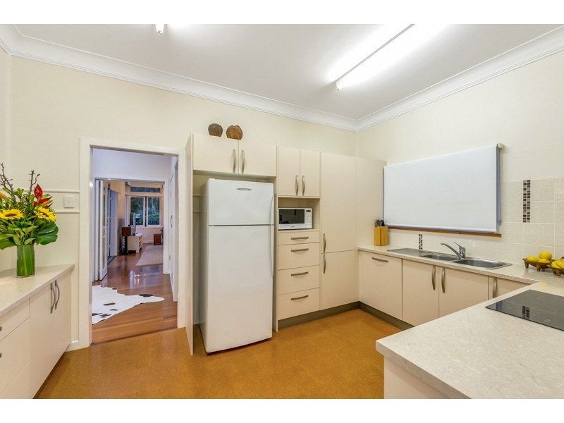 16 Dandaloo Street, The Gap QLD 4061