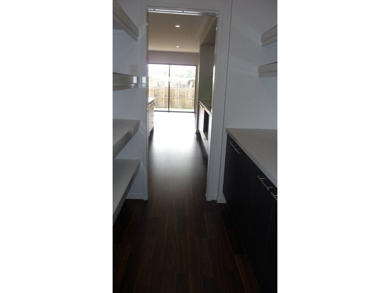 63 Anesbury St, Doolandella QLD 4077