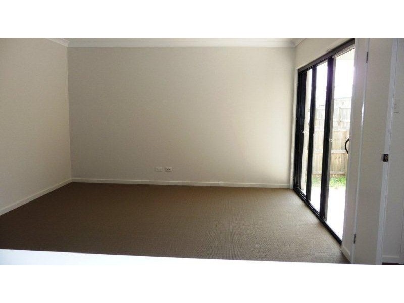 63 Anesbury St, Doolandella QLD 4077