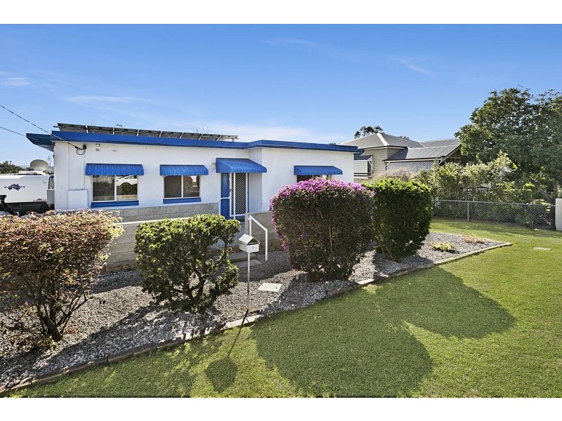 7 Stanley Street, North Booval QLD 4304