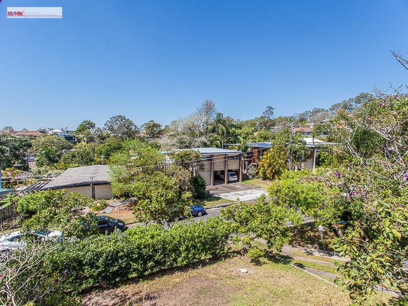 62 Eastment Street, Bardon QLD 4065